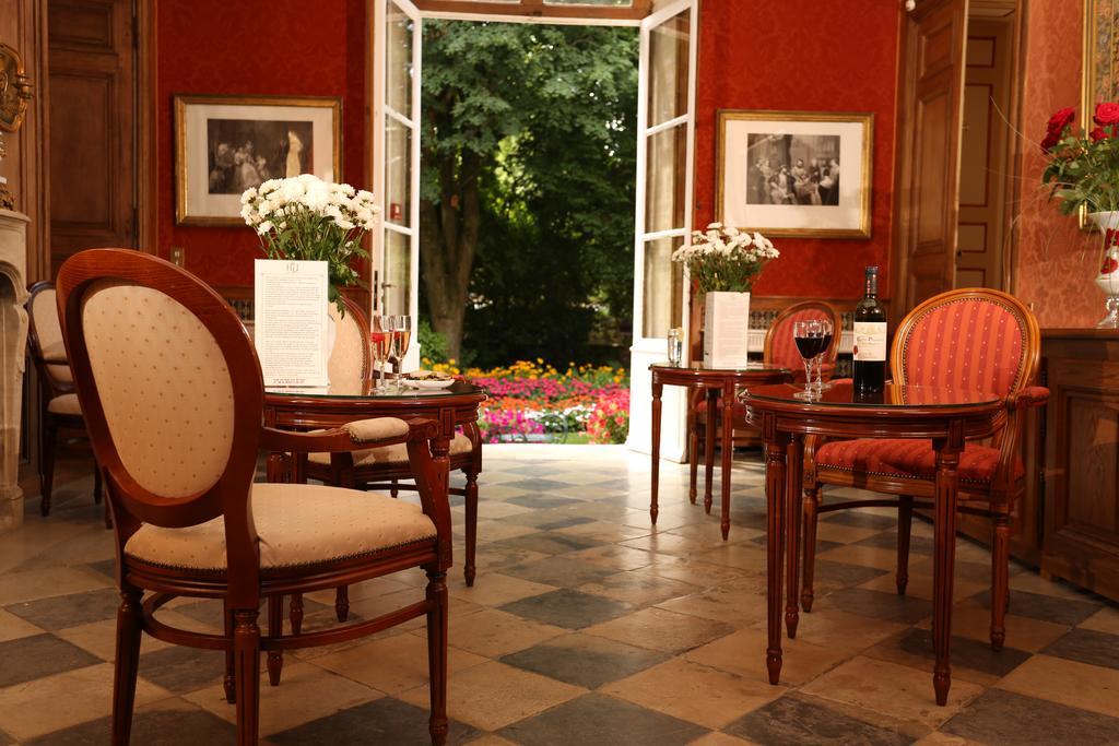 Hotel D'Argouges บาเยอ ภายนอก รูปภาพ