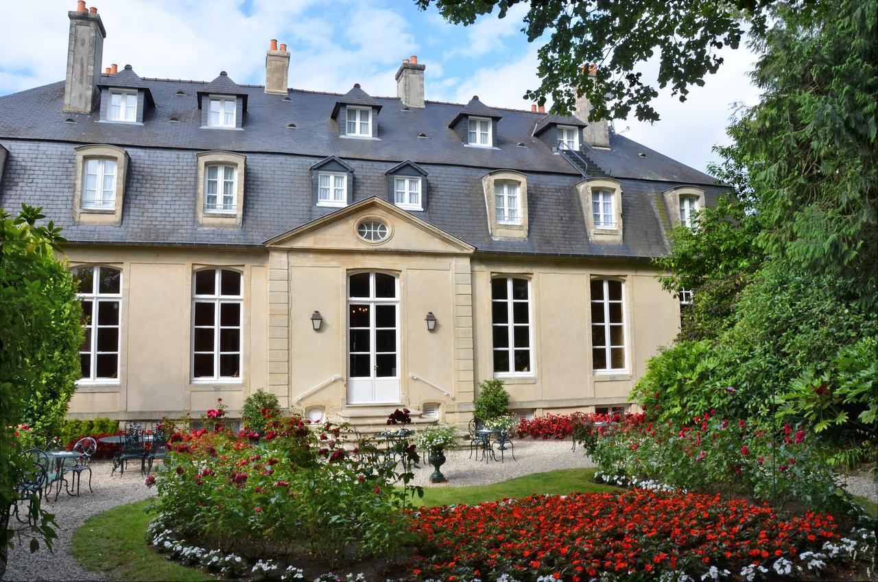 Hotel D'Argouges บาเยอ ภายนอก รูปภาพ